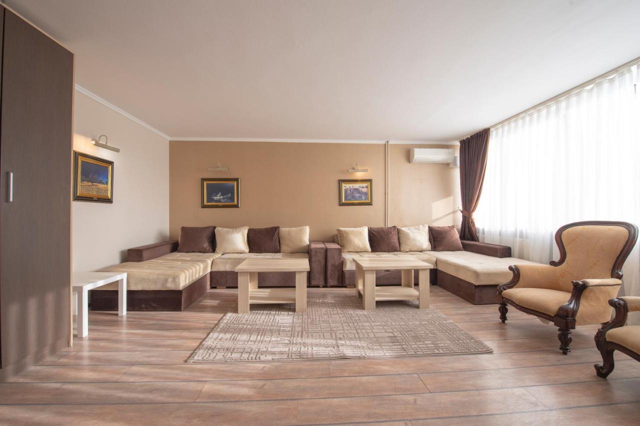 Club Satelit Zlatibor Hotel Ngoại thất bức ảnh