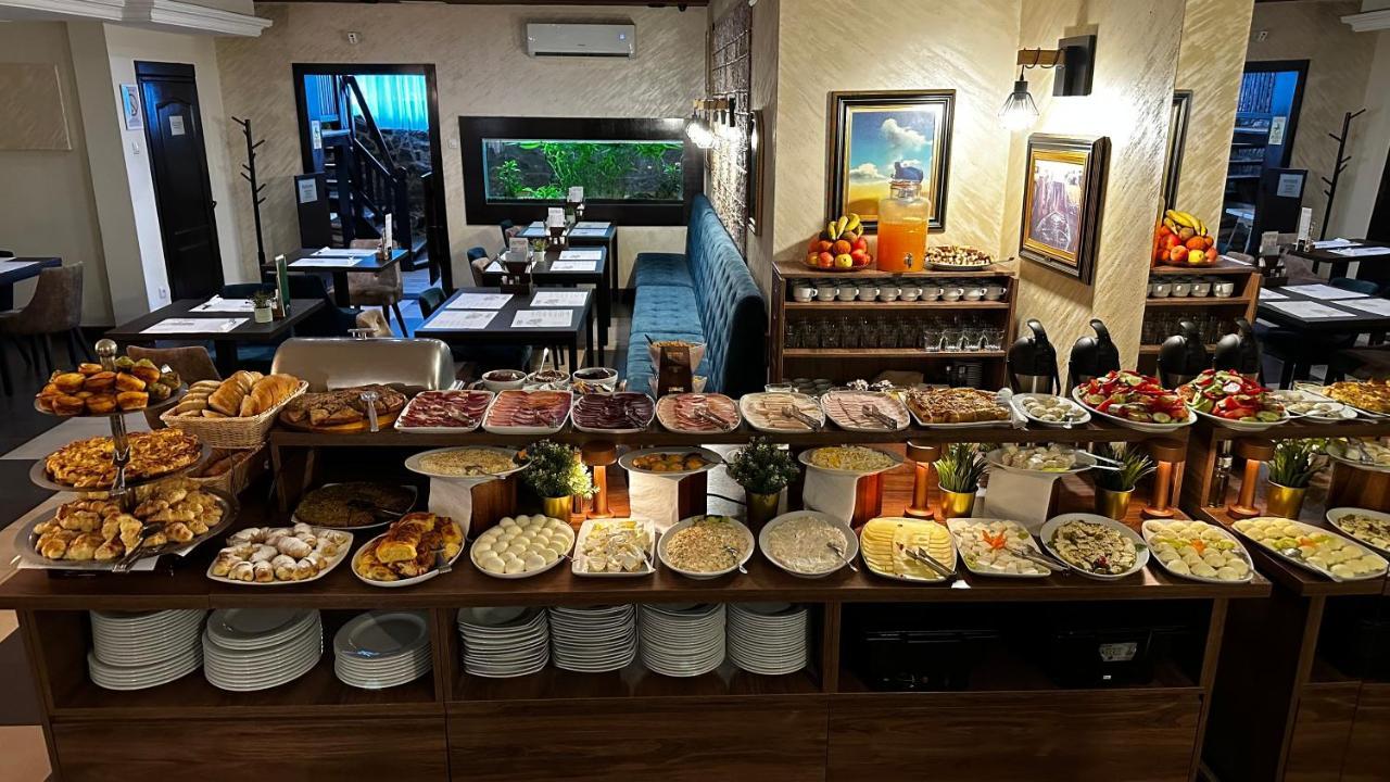 Club Satelit Zlatibor Hotel Ngoại thất bức ảnh